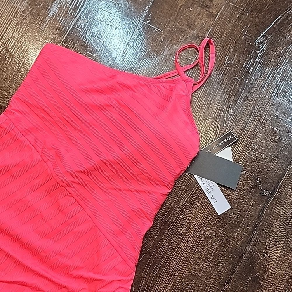 La Blanca Linea Costa Back One-Shoulder Coral Color One-piece Swimsuit - Picture 3 of 15